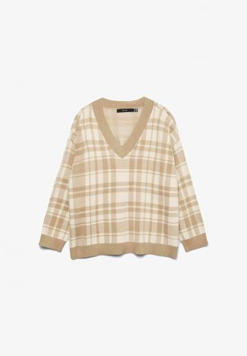 Пуловер с вырезом V