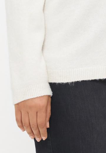 Длинный пуловер