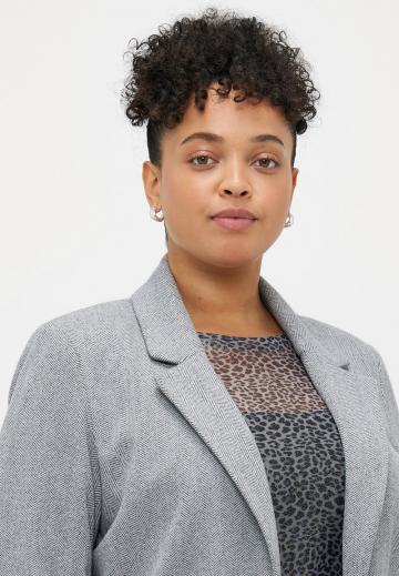 Длинный блейзер