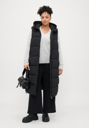 Длинный жилет