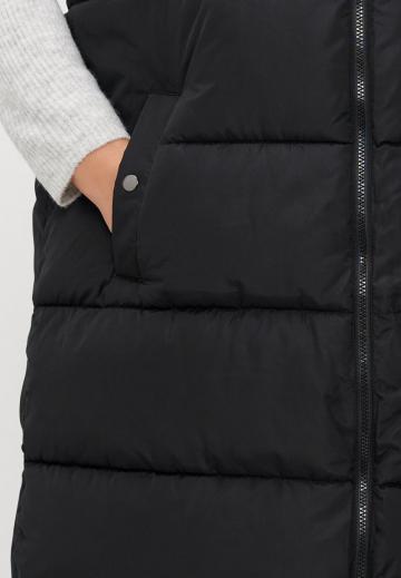 Длинный жилет