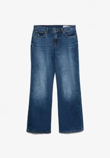 Клешеные джинсы