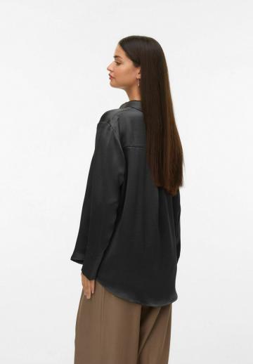 Атласная блузка