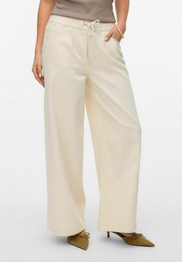 Свободные джинсы