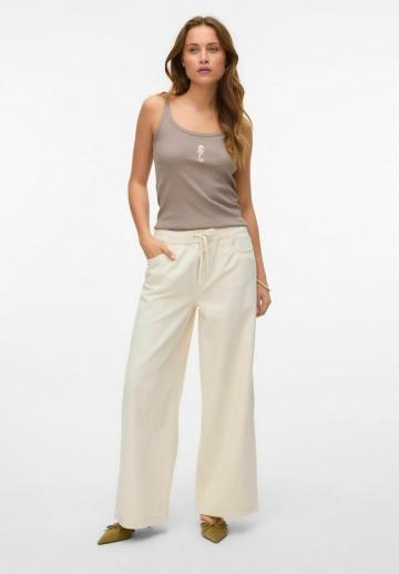 Свободные джинсы