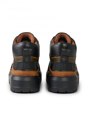 Ботинки на шнуровке