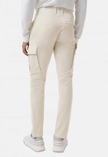 Брюки с накладными карманами