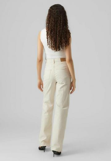 Клешеные джинсы