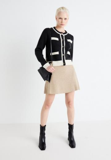 Жаккардовая кофта