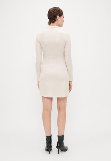 Платье футляр