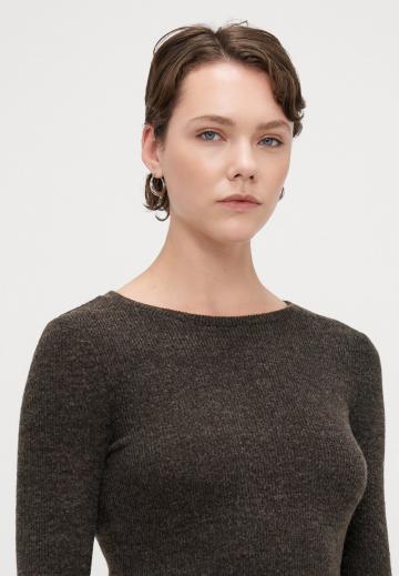 Платье футляр