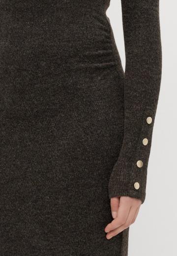 Платье футляр