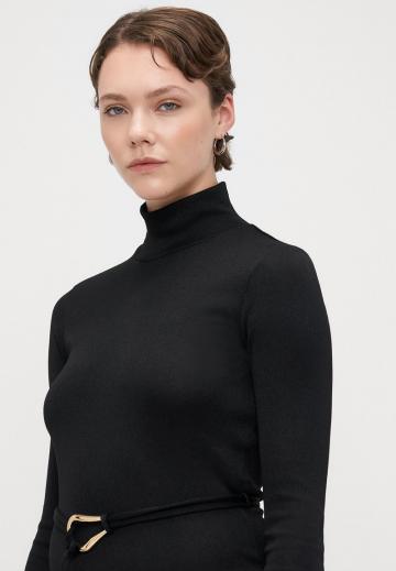 Платье футляр