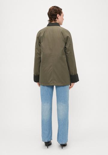 Короткое пальто