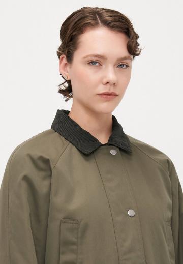 Короткое пальто