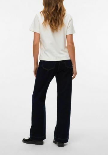 Клешеные джинсы