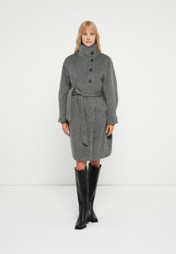 Шерстяное пальто