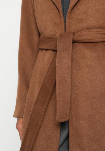 Шерстяное пальто