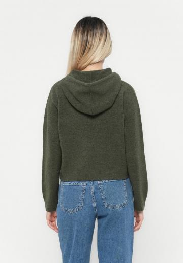 Пуловер с капюшоном