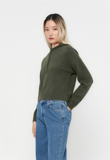 Пуловер с капюшоном