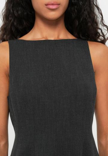 Короткое платье