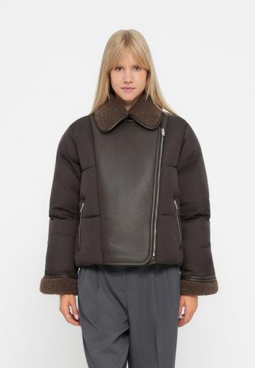 Зимняя куртка