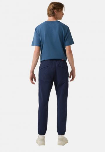 Спортивные штаны