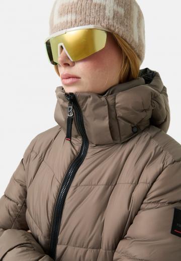 Спортивная куртка