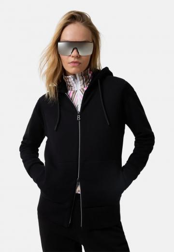 Спортивная толстовка