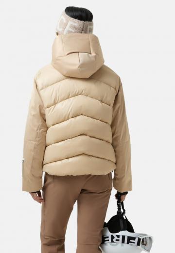 Спортивная куртка