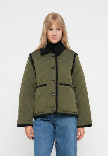 Зимняя куртка