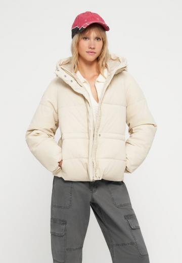 Зимняя куртка