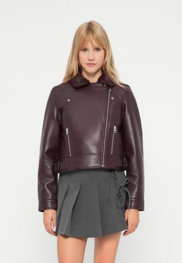 Короткая куртка