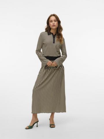 Пуловер с воротником поло