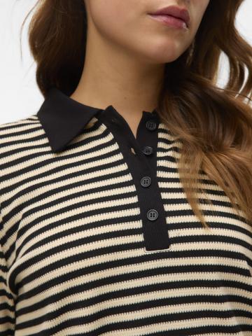 Пуловер с воротником поло