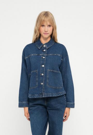 Джинсовая куртка