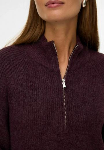 Вязаное платье