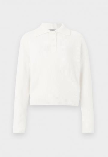 Пуловер с воротником поло