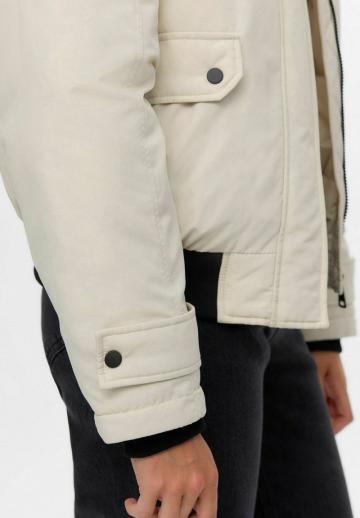 Зимняя куртка