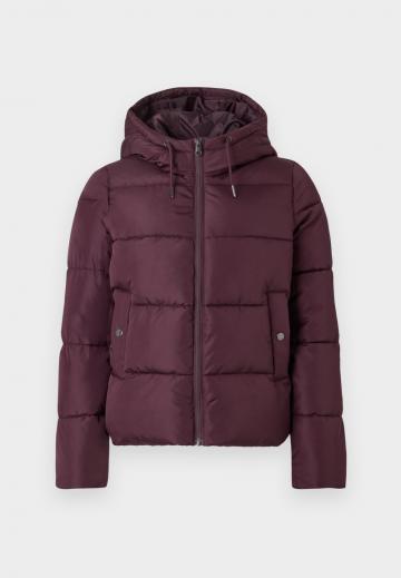 Короткая куртка