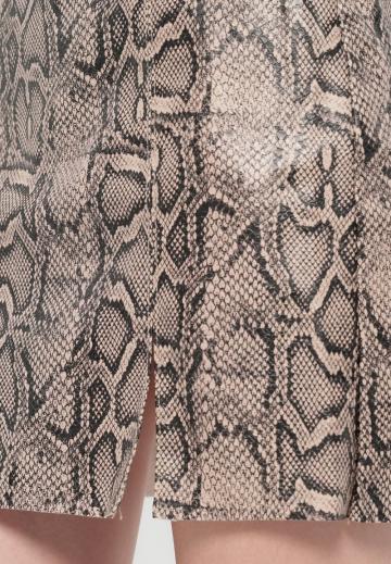 Кожаная юбка