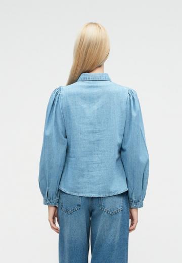 Джинсовая блузка