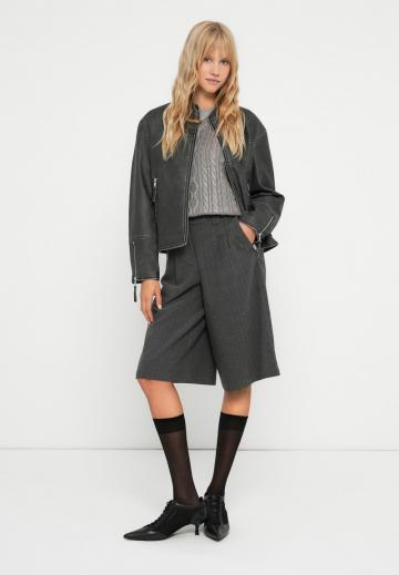 Кожаная куртка