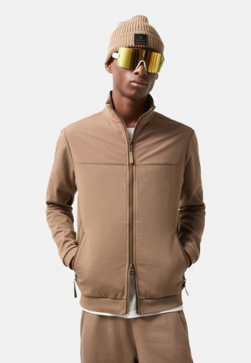 Спортивная кофта