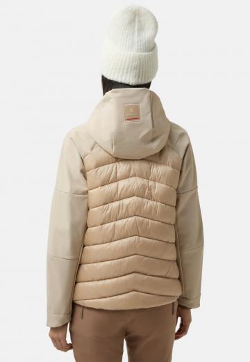 Спортивная куртка