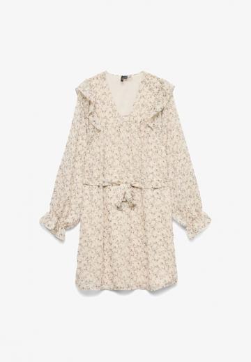 Короткое платье