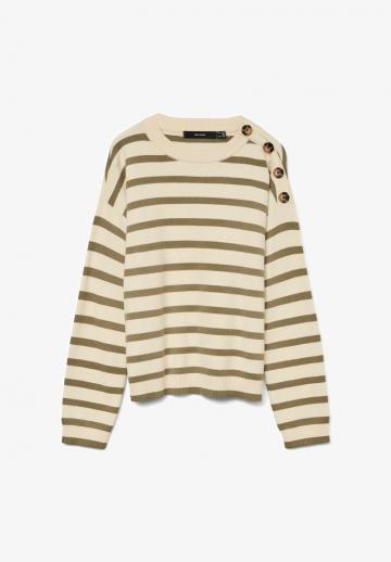 Пуловер в полоску