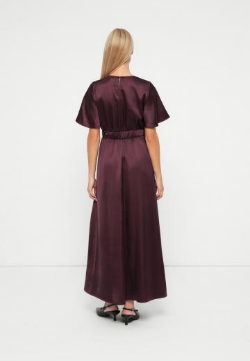 Длинное платье