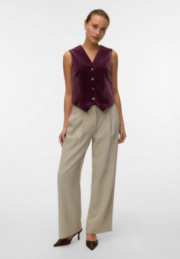 Джинсовая жилетка