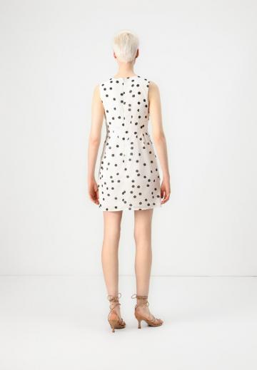 Короткое платье